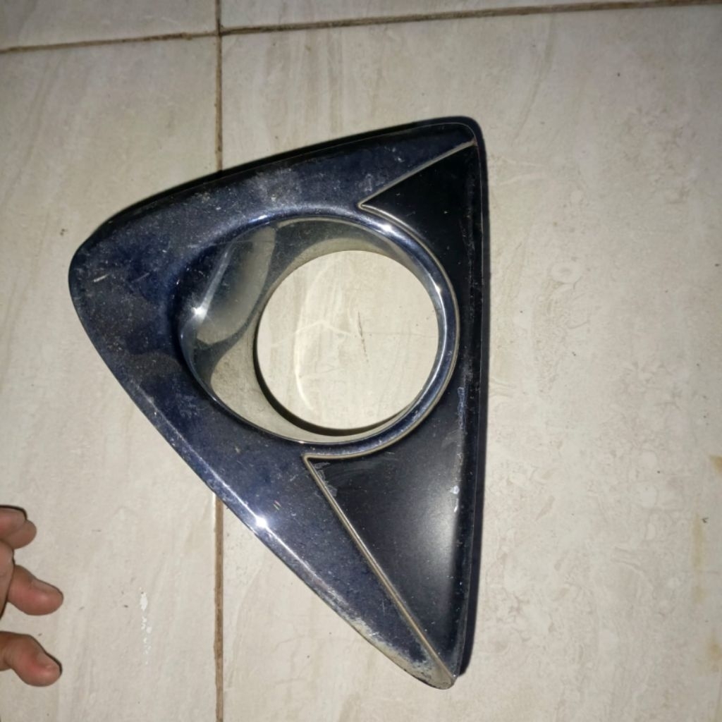COVER FOGLAMP TOYOTA AGYA / AYLA ORIGINAL (KIRI)