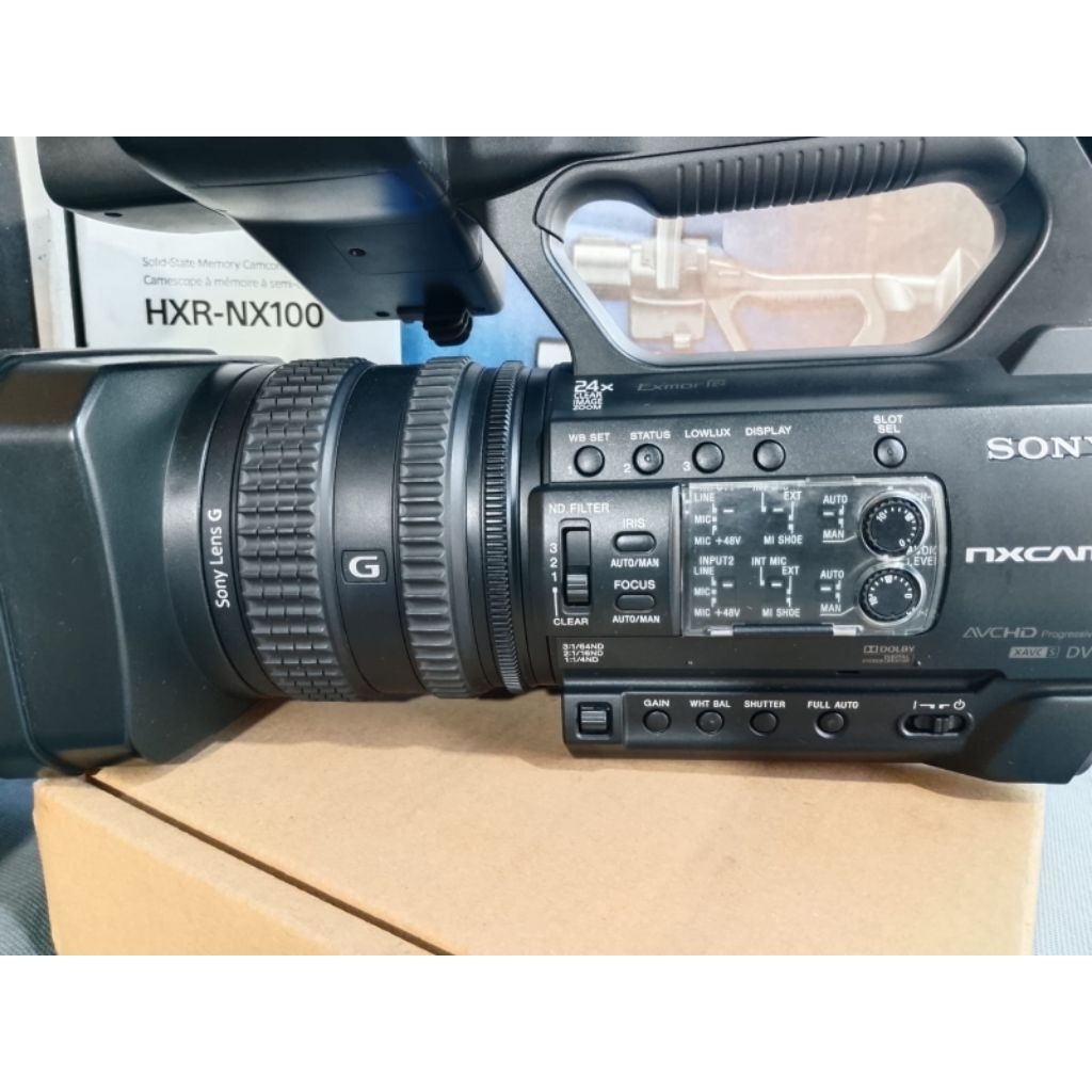 Sony HXR NX100