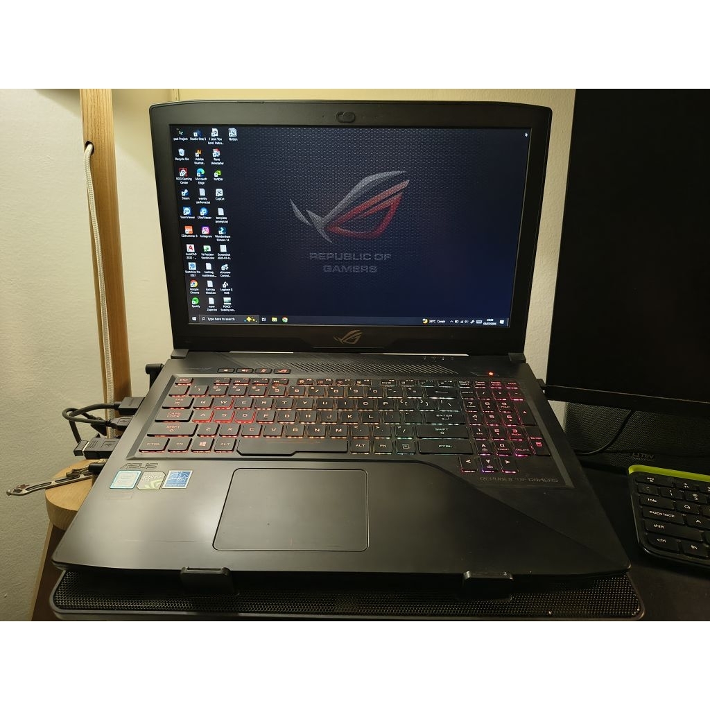 Laptop ASUS ROG Strix GL503vD i7 ram 16gb