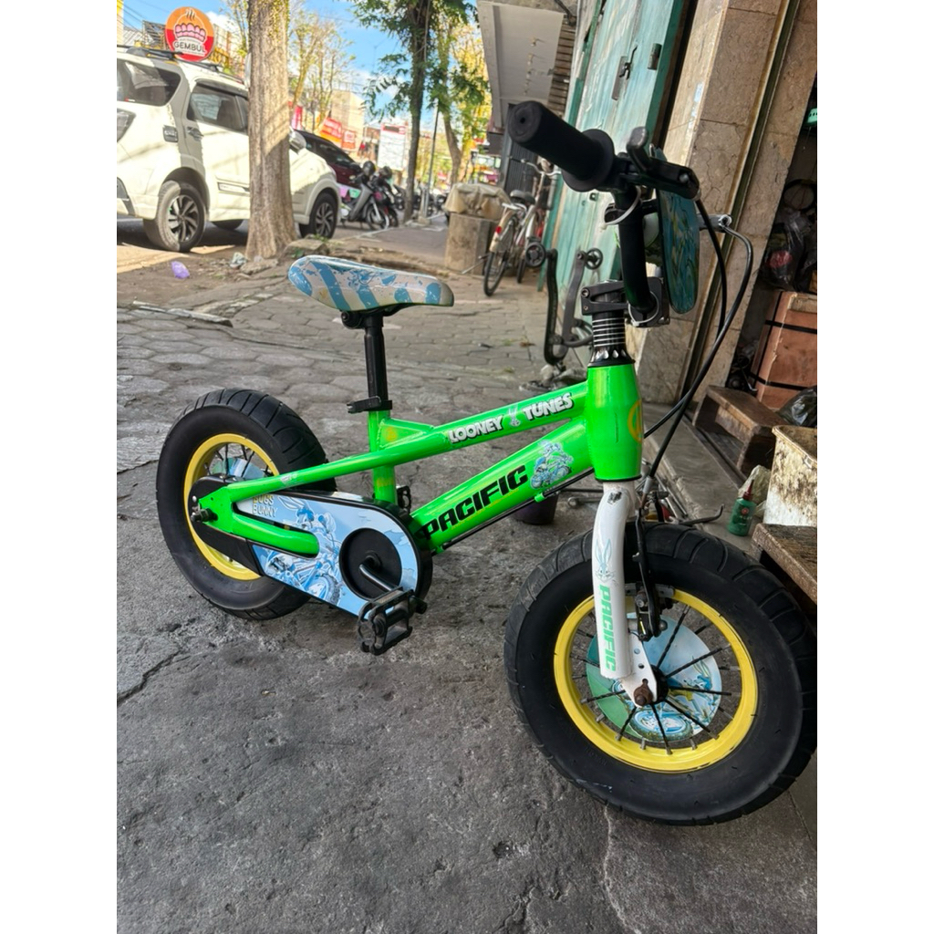 Sepeda Anak laki laki Pacific Preloved