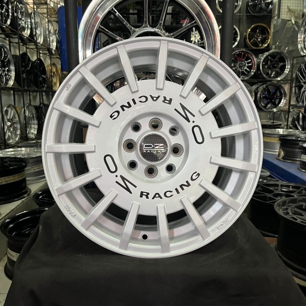 Velg OZ Racing R16X7 Pcd 4X100-4X114,3 Et 38 Warna white
