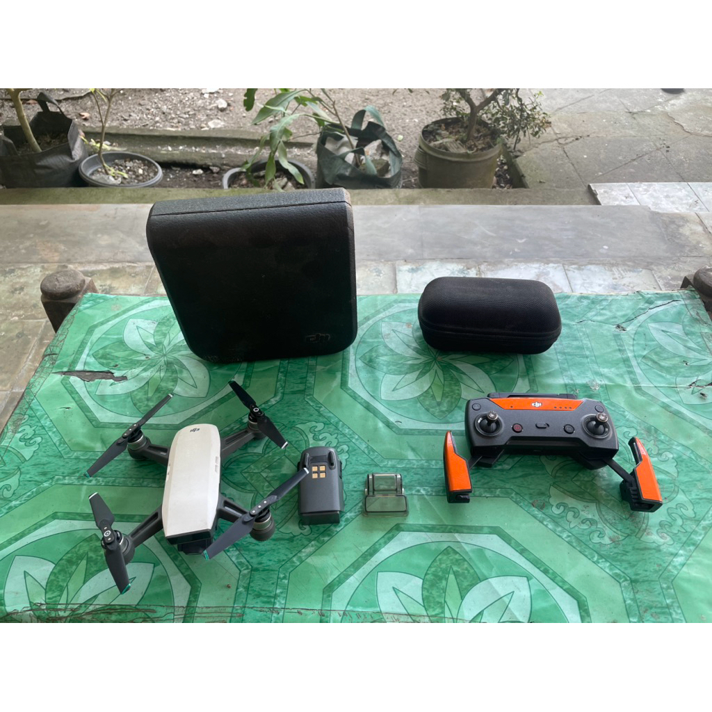 DRONE DJI SPARK BASIC SECOND