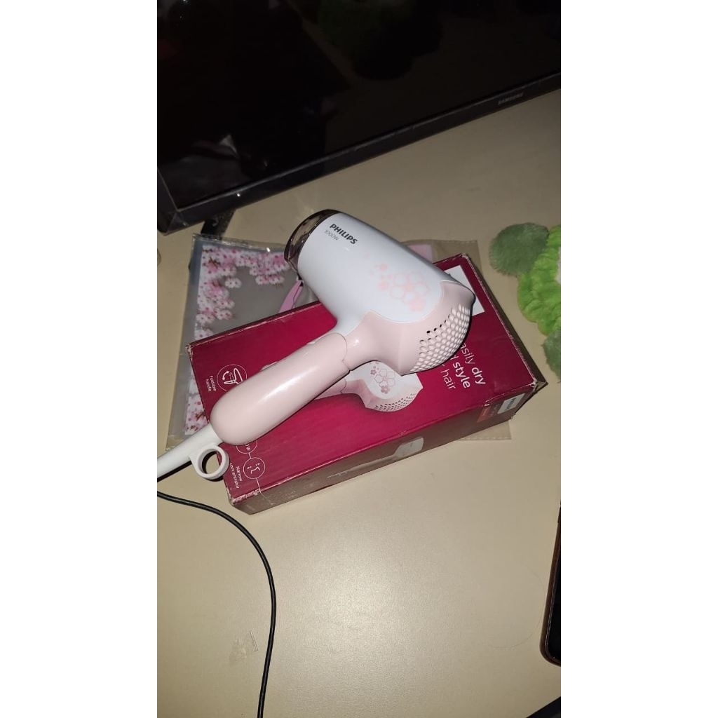 Hair dryer phillips second