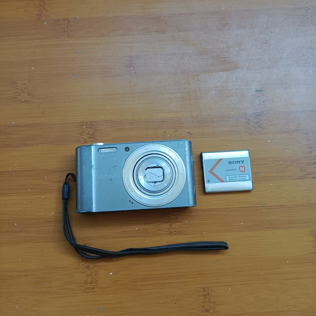 kamera digital sony w810