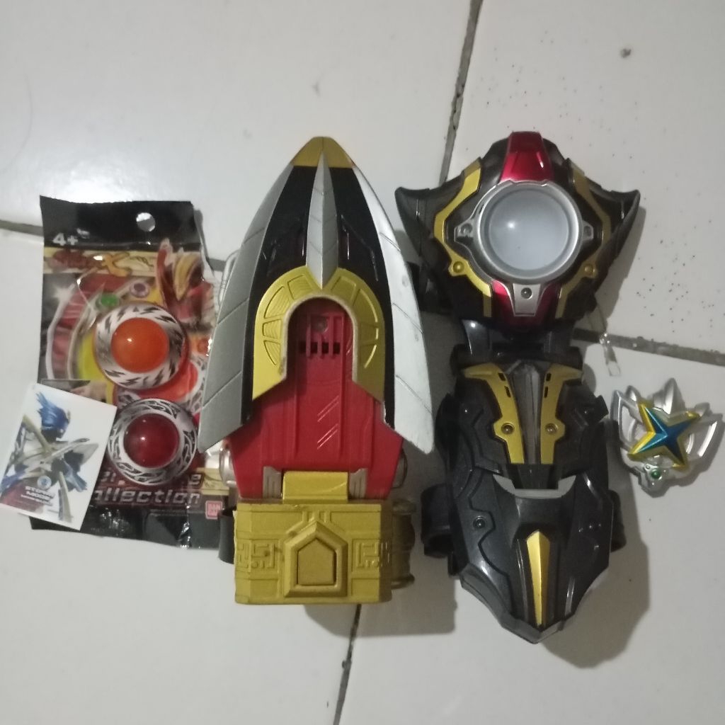 dx taiga spark original plus let key ultraman x, elek normal, dx bima x elek normal(baca deskripsi)