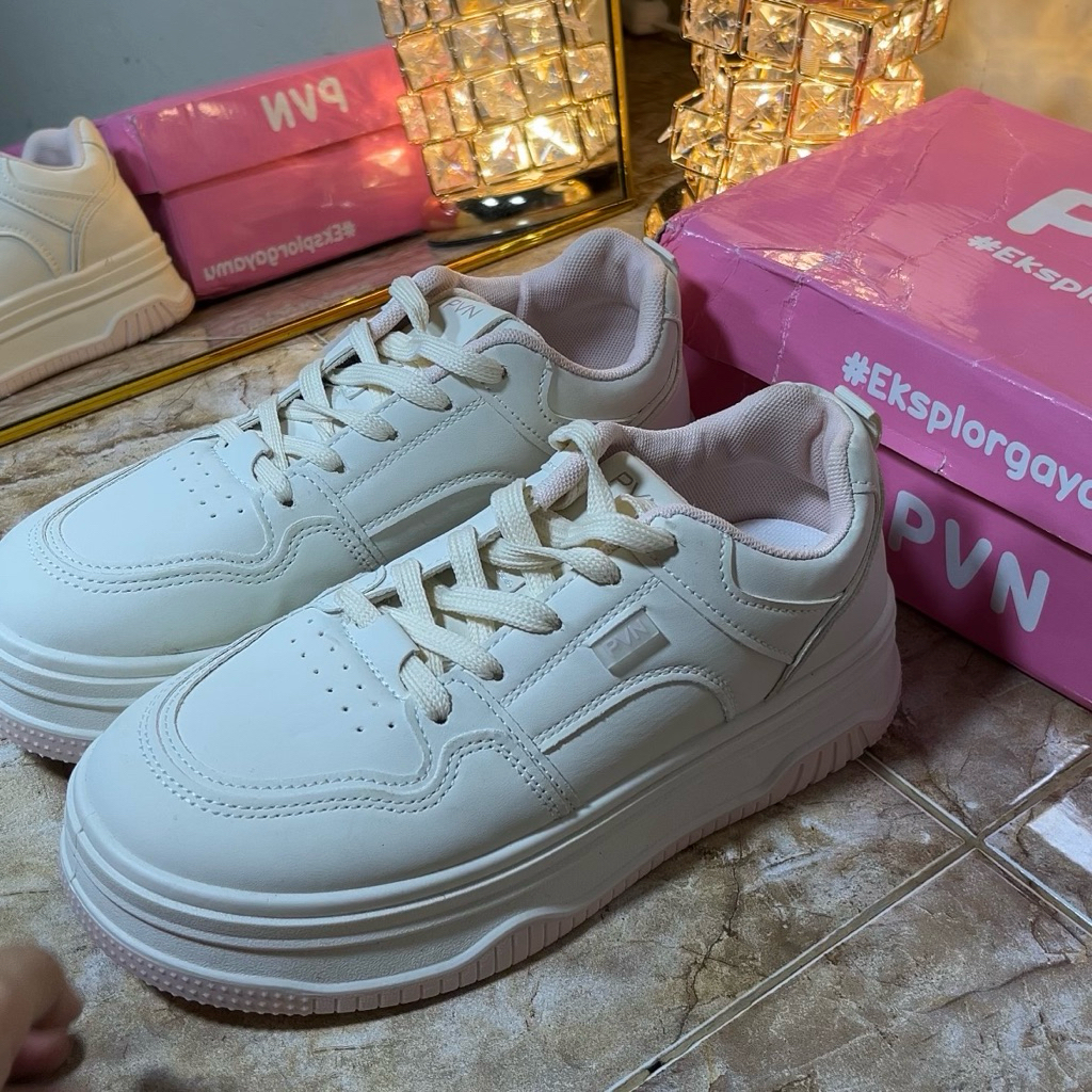 Sepatu Sneakers PVN Putih pink Original|size 39