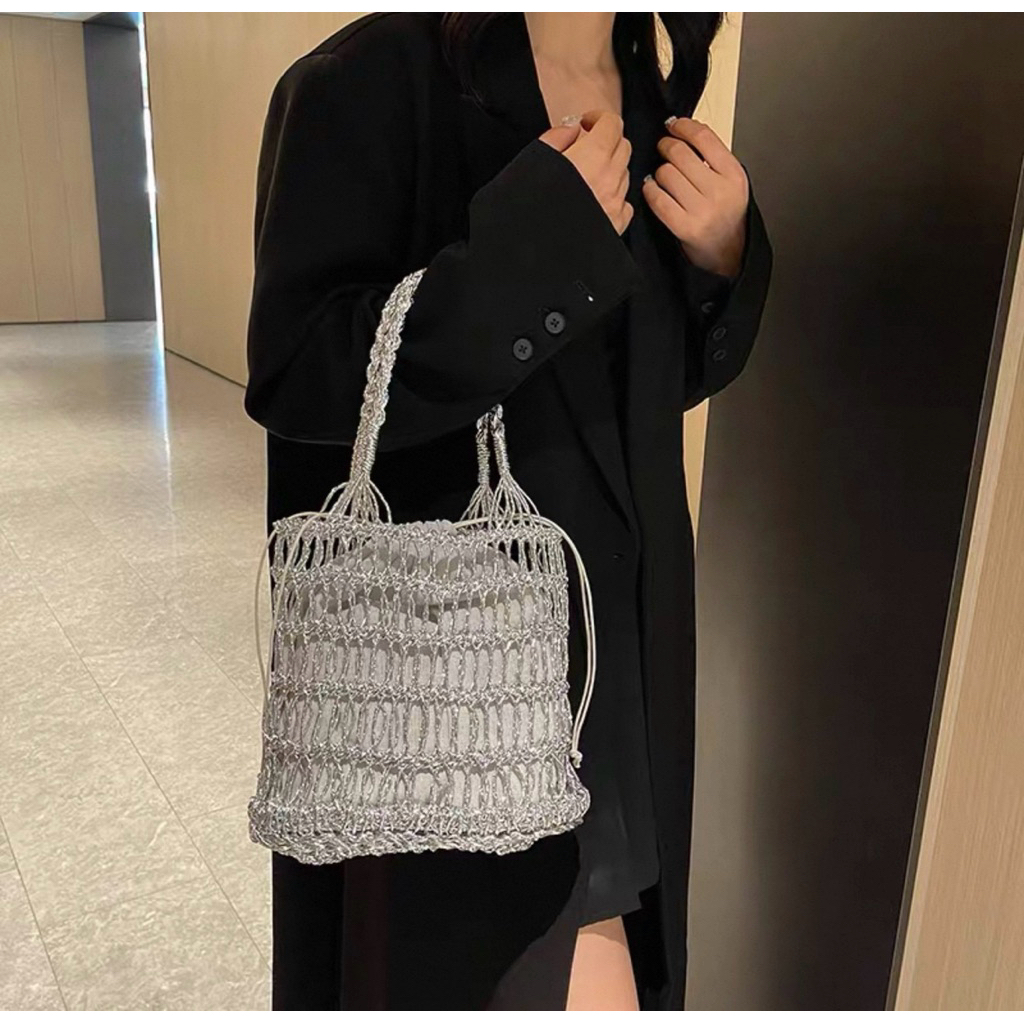 Luna Weave Silver Bucket Bag || YOURSTYLESPACE
