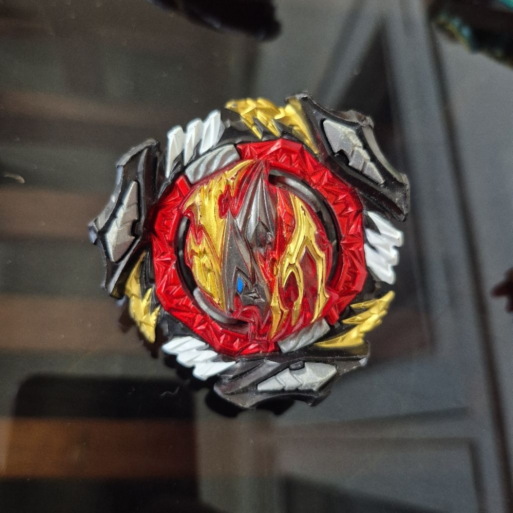 Beyblade Burst Devine Belial