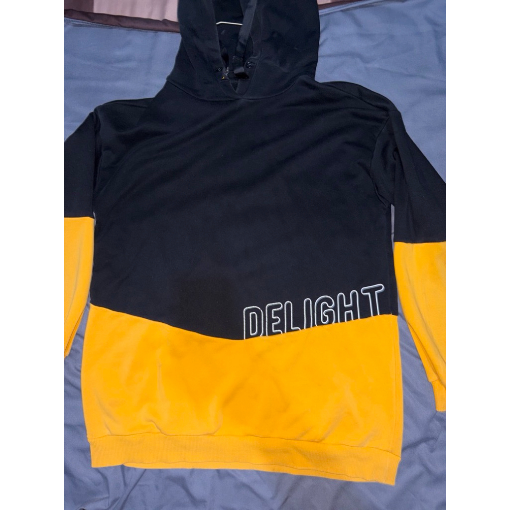 Sweater Hoodie Hitam Orange