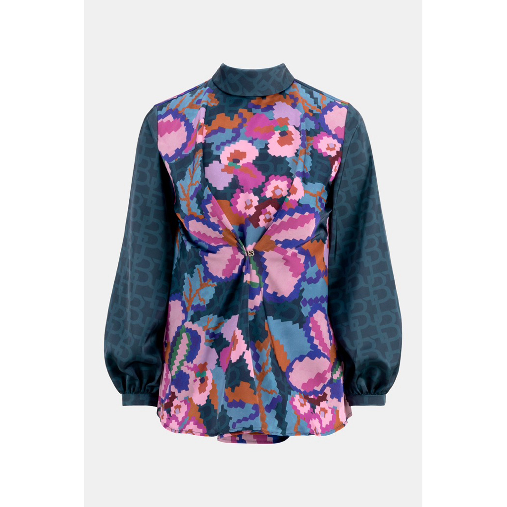 Ready New Benang Jarum Eclora Blouse Monogram