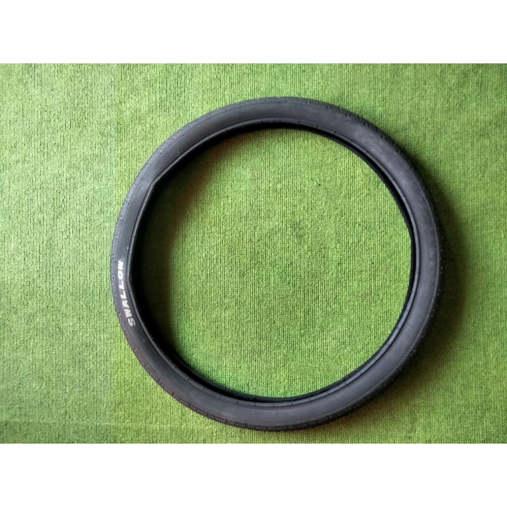 Ban luar Swallow slick 26x2.35
