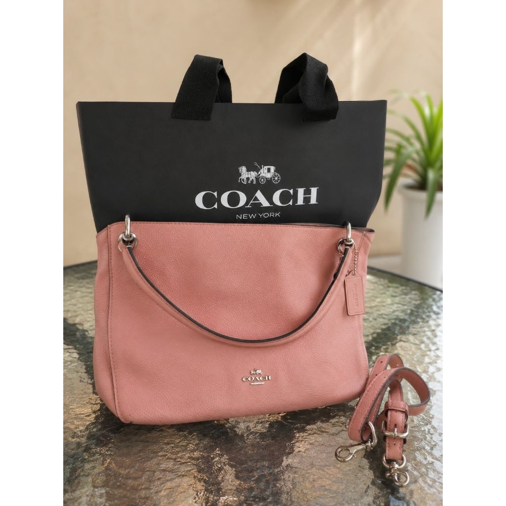 Preloved Coach Pink Leather Shoulder Bag
