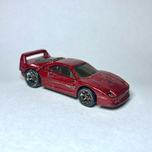 Hot Wheels Ferrari F40 Racer 5/24 Merah Loose