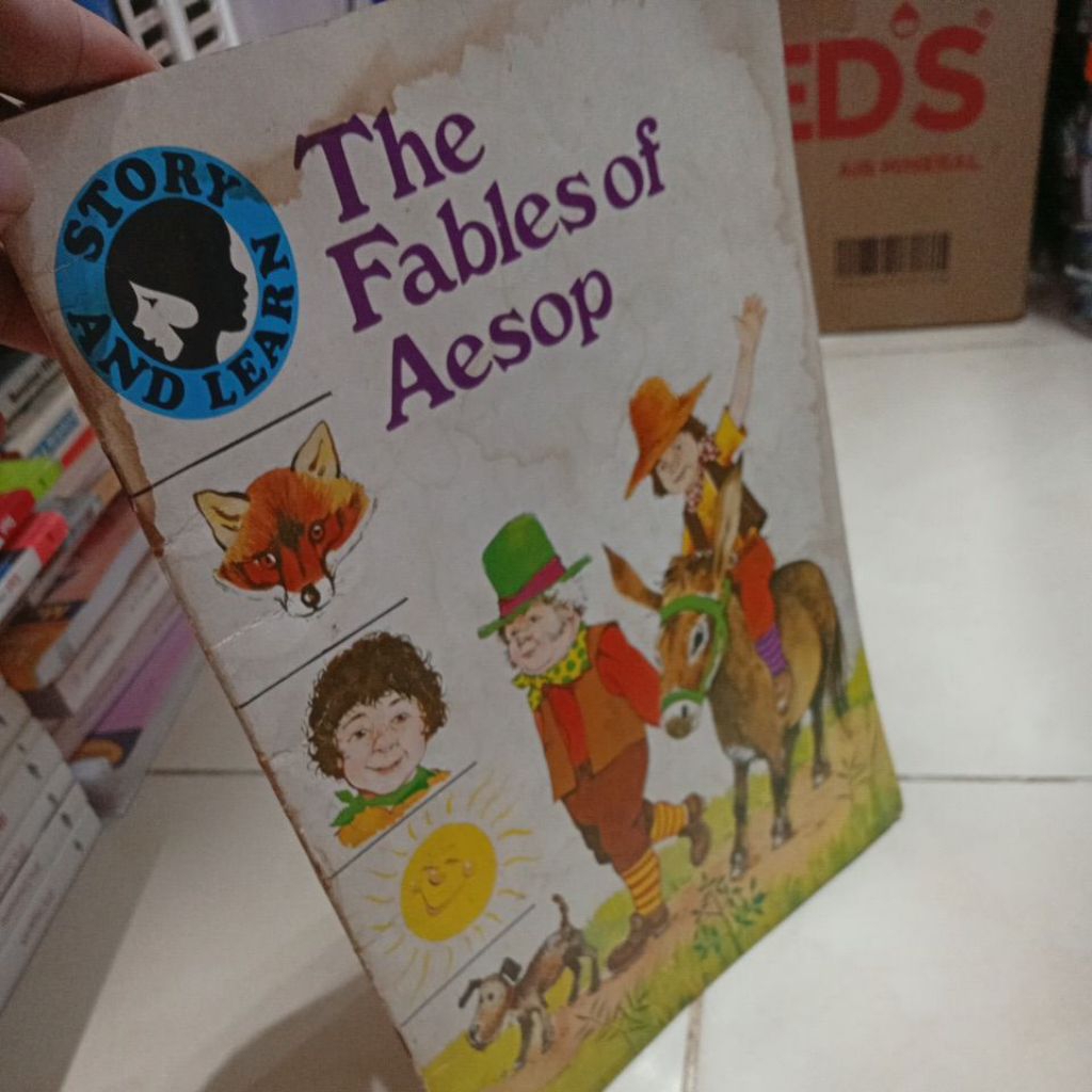 Buku The Fables of Aesop STORY AND LEARN