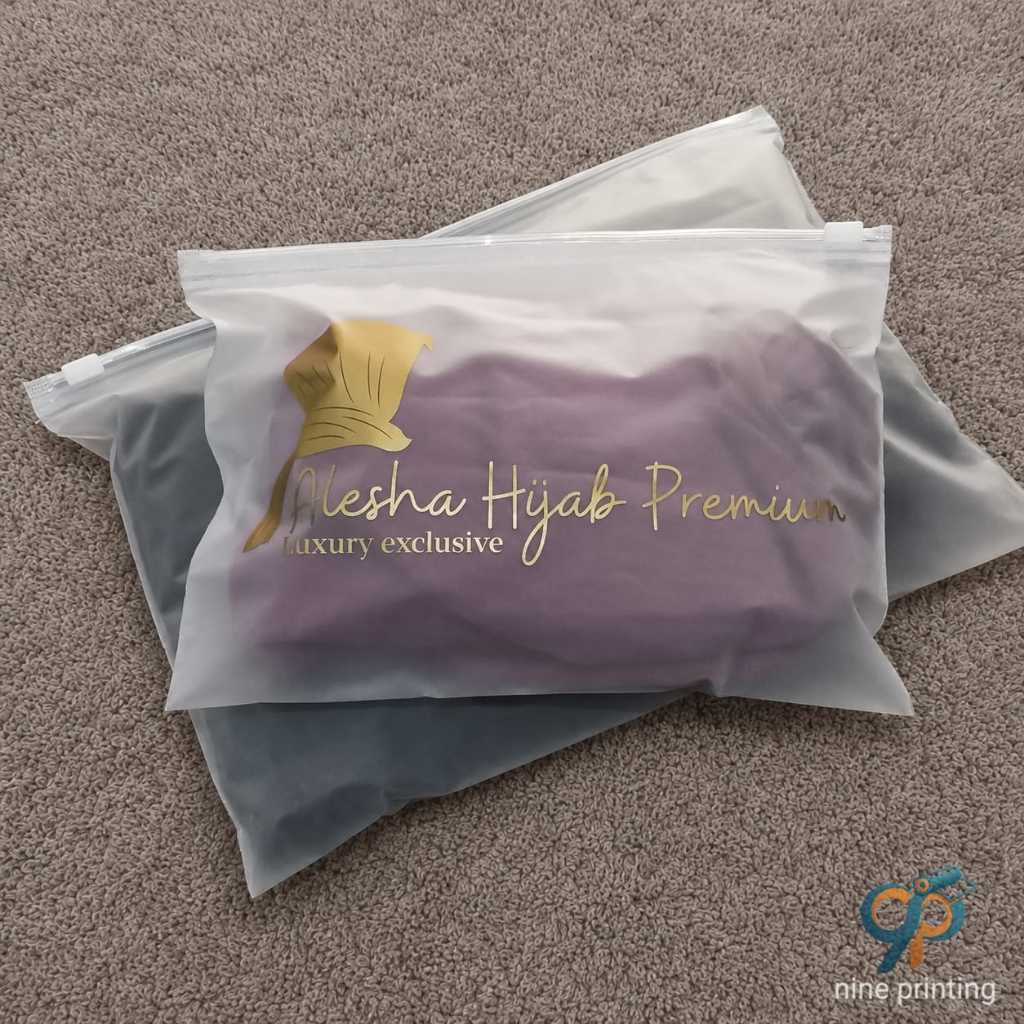 ziplock pouch landscape, ziplock custom, zipper bag, zipper lock, kemasan kosmetik, kemasan hijab