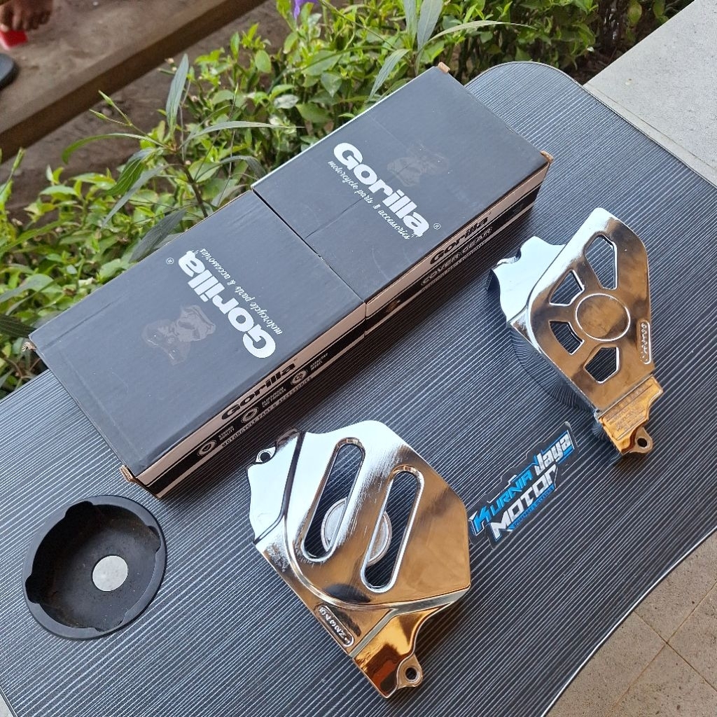 Cover Gear FTR TLR & CRF 230 Chrome Gorilla