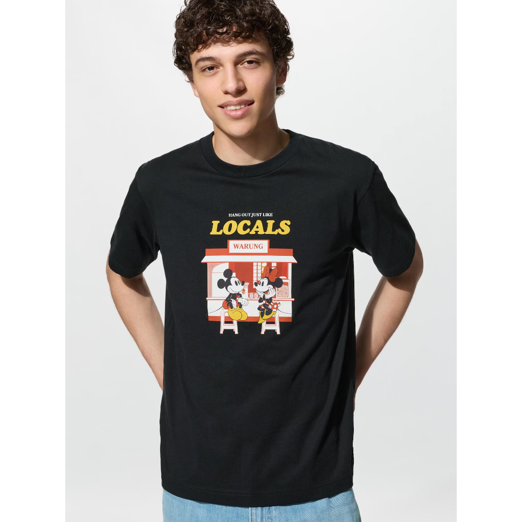 Uniqlo Disney UT (T-Shirt) Kaos Pria dan wanita