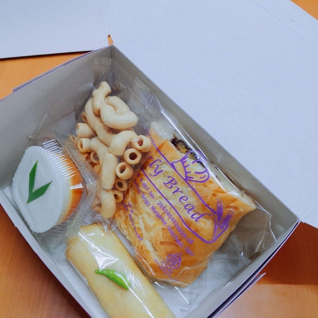 Snack Box Roti Pisang Enak / roti jajanan pasar kletikan / jajanan pasar enak