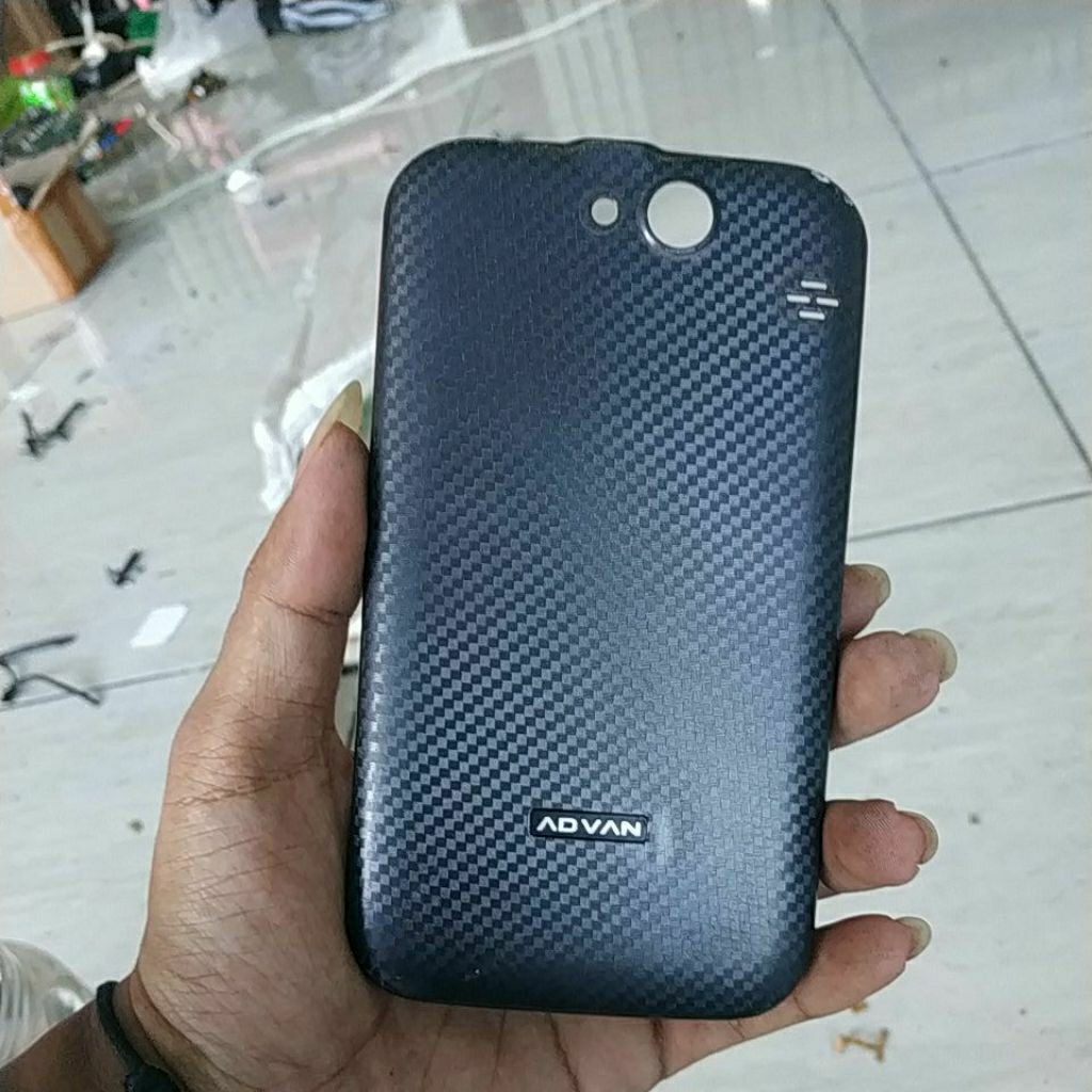 Backdoor bekas ADVAN s5