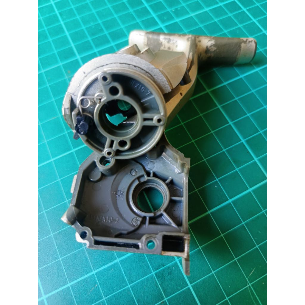 Sparepart reel Shimano - Set T-Body reel Shimano Aernos XT 1000.
