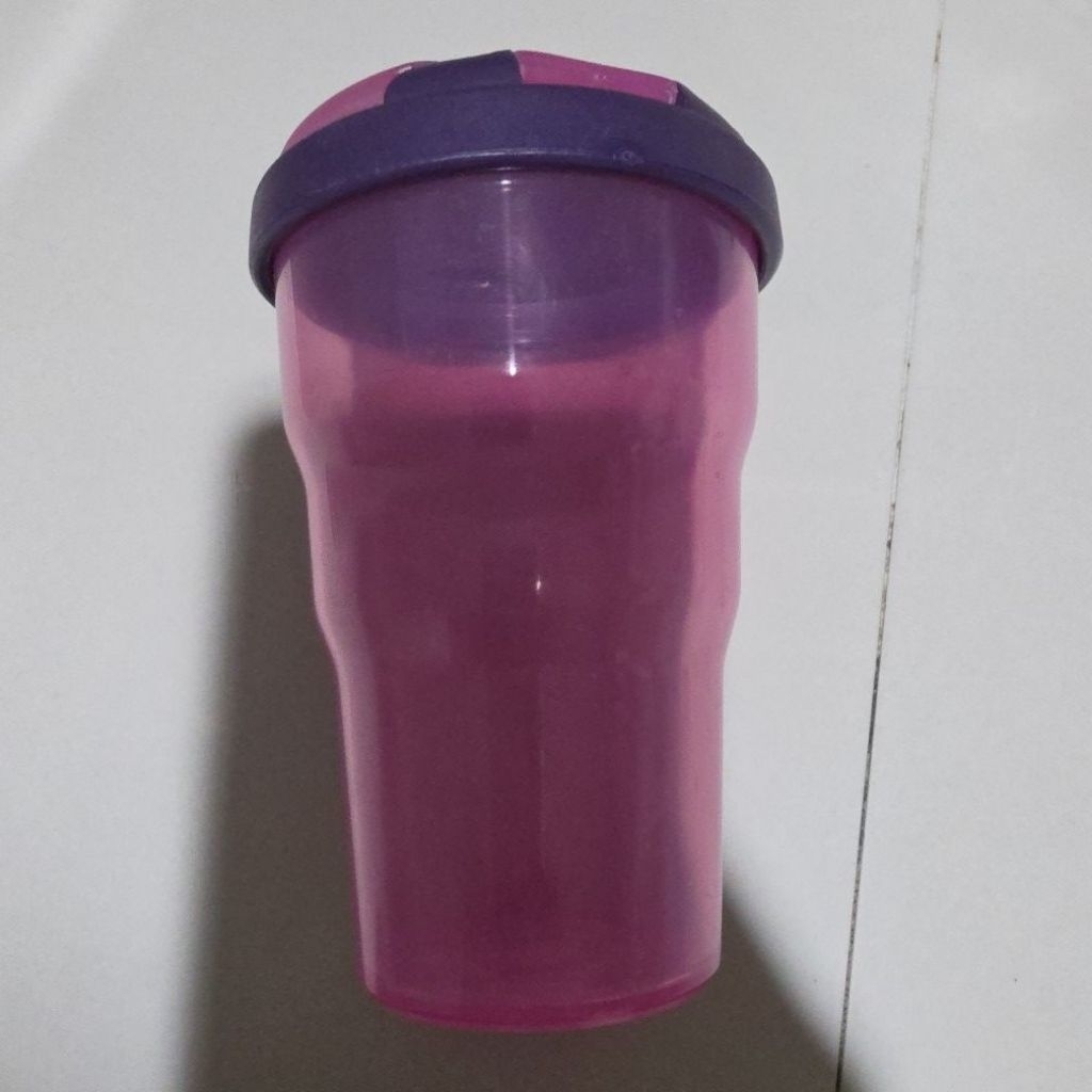 Preloved Botol Minum Twin Tulipware