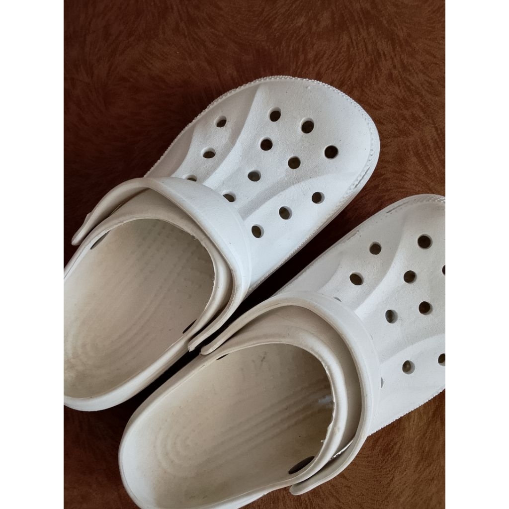 PRELOVED SANDAL BAIM || SANDAL CROCS PRIA/WANITA