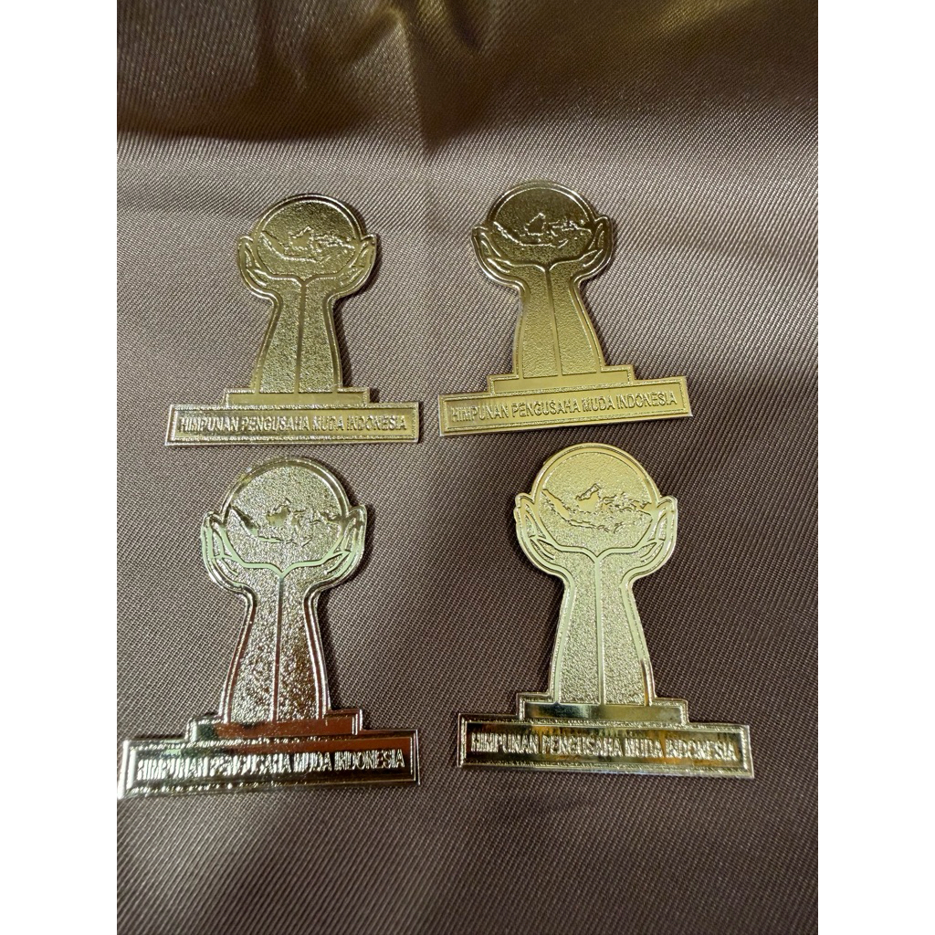 Pin HIPMI - Pin Dada Hipmi - Pin bros HIPMI (Himpunan Pengusaha Muda Indonesia)