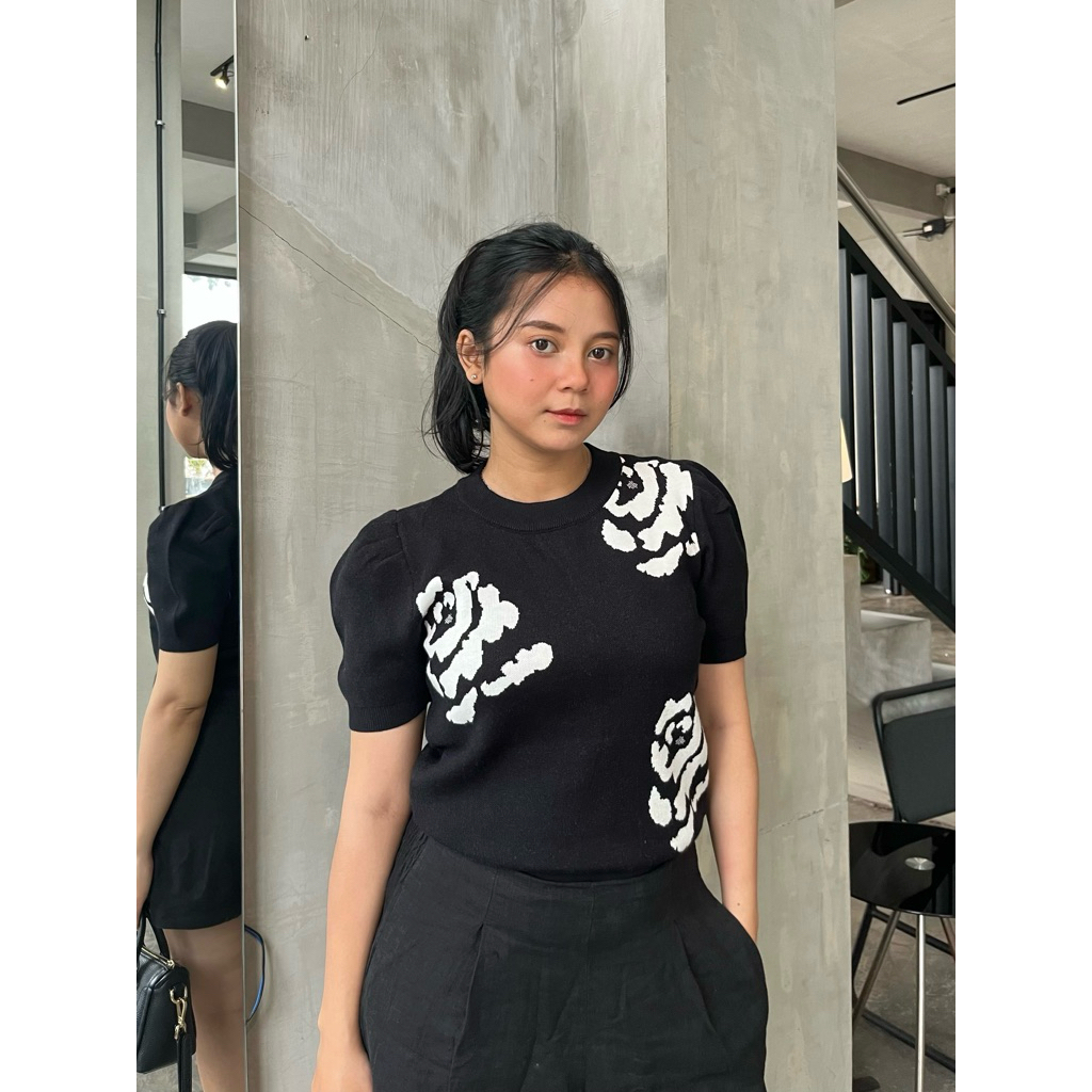 Shop At Renera - Rebecca Knit