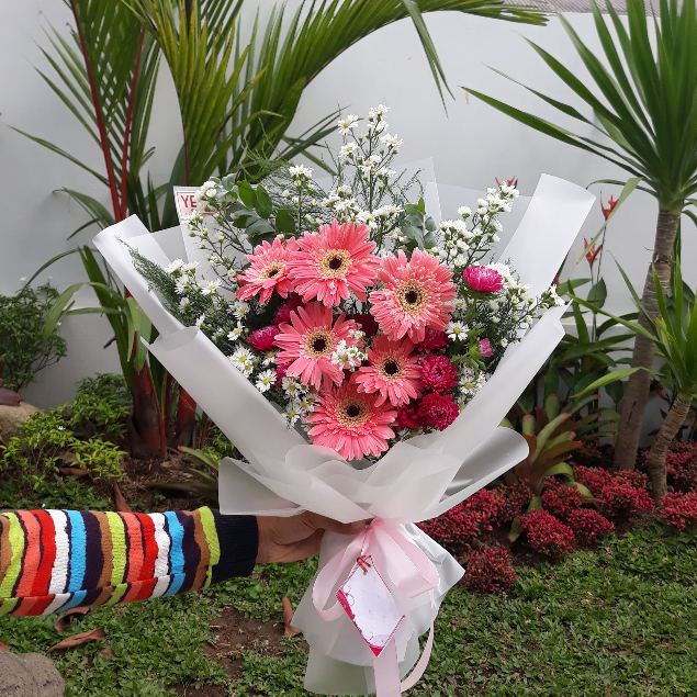 BOUQUET SEMARANG | Handbouquet Bunga Asli | Buket Murah Semarang || Buket Murah || HBFF II Buket Bun