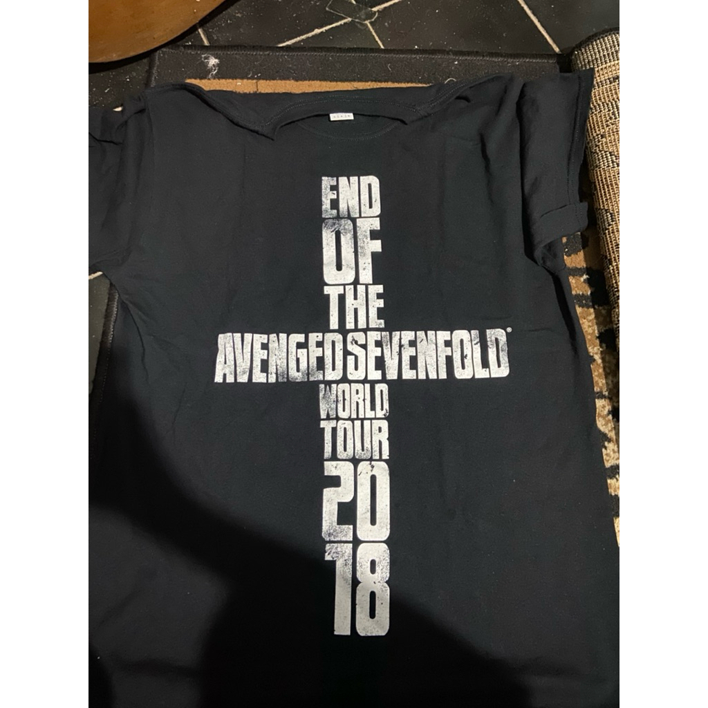 T SHIRT AVENGED SEVENFOLD TOUR 2018
