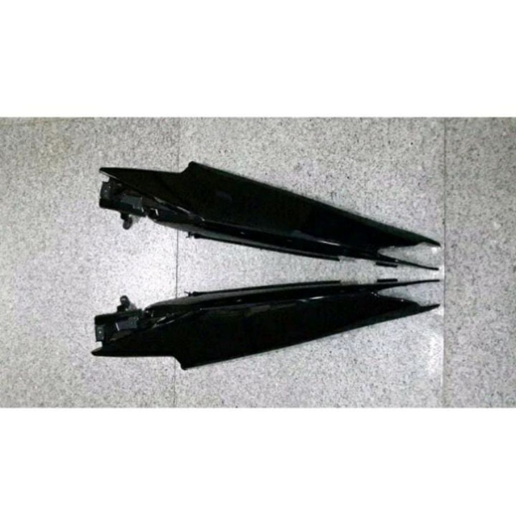 Cover body Jupiter MX NEW 135 hitam body samping