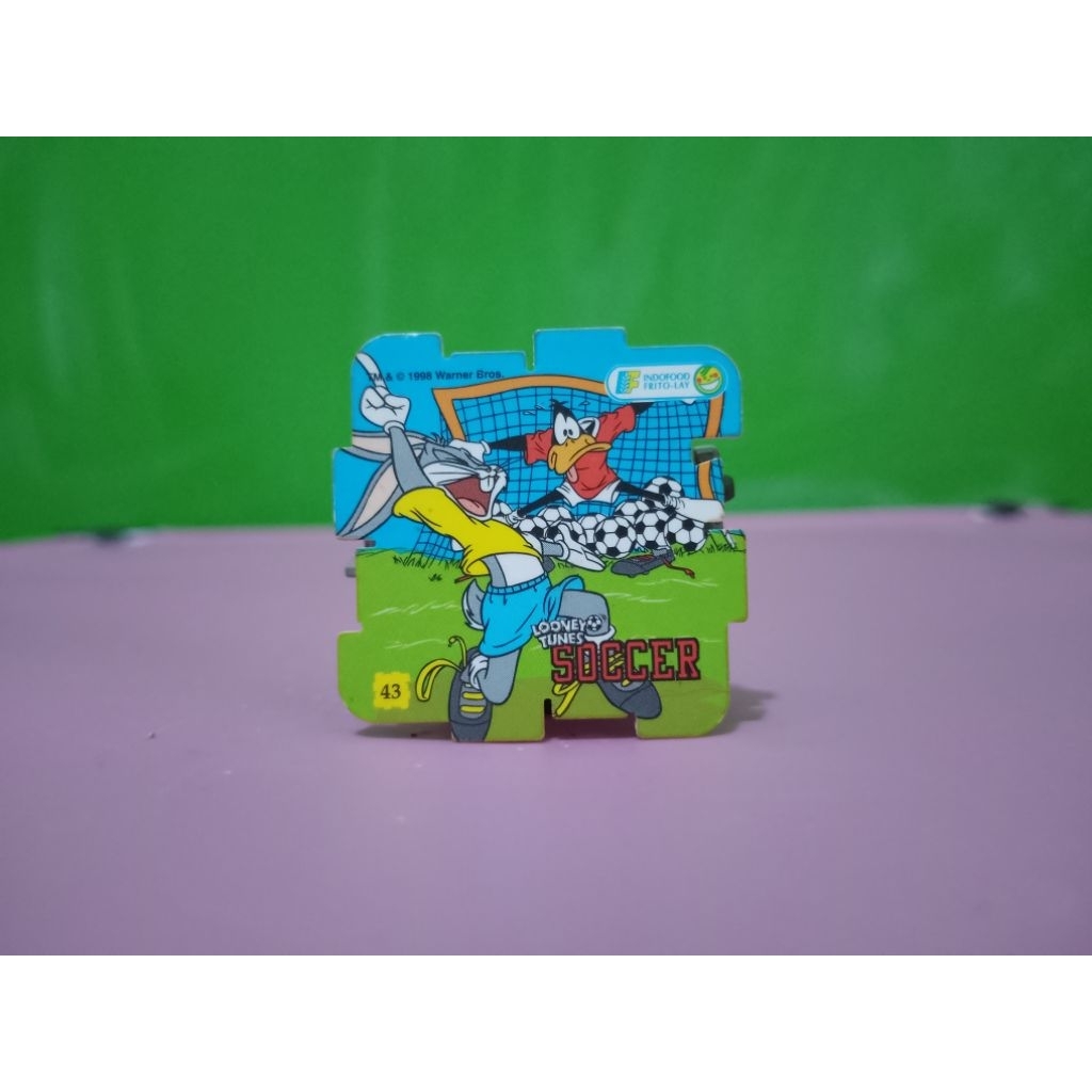 Tazos / Tazos Puzzle LOONEY TUNES SOCCER 43 Warner Bros 98 Murah Retro Vintage Rare Koleksi Mainan A