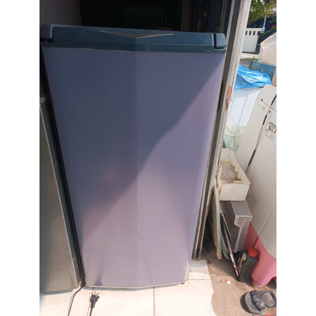 kulkas second 1pintu merk aqua