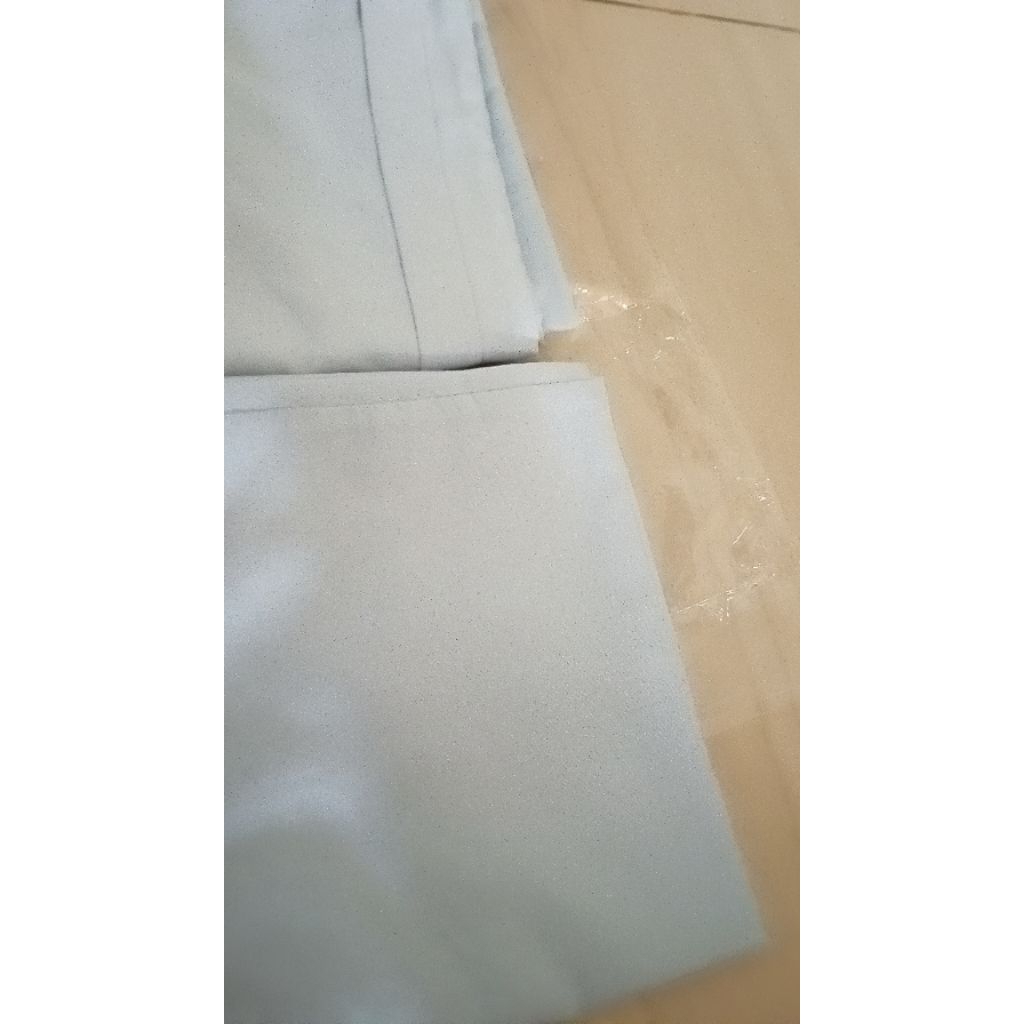 Sprei Ukuran 100x200x20 (preloved)
