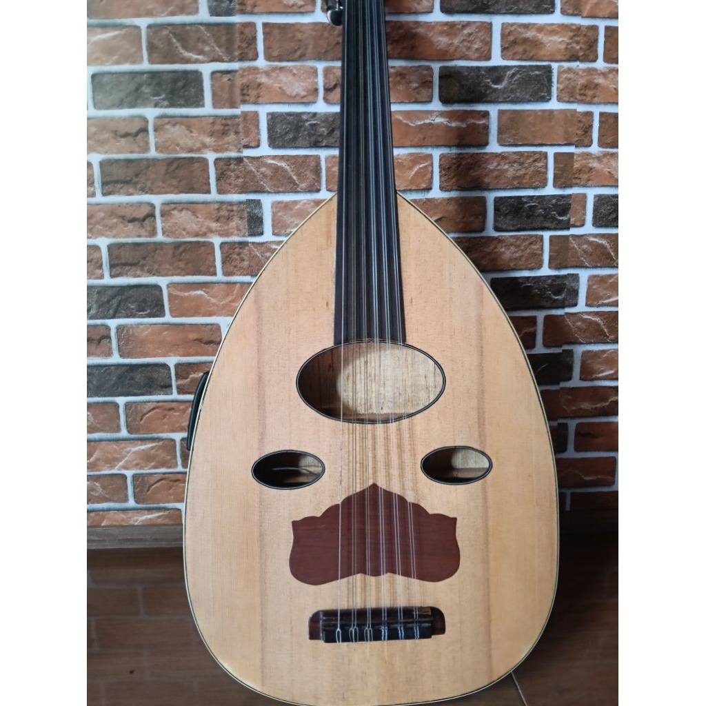 gitar Gambus oud