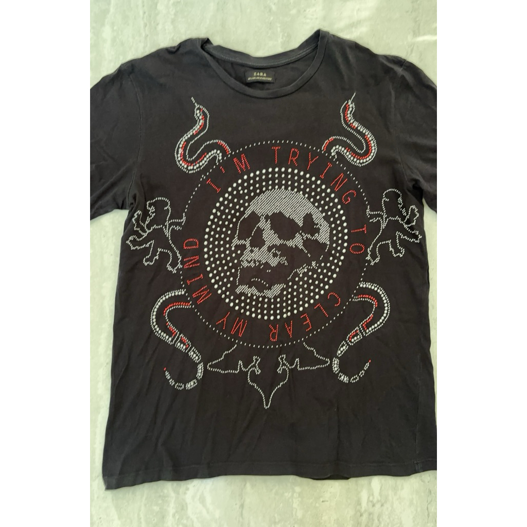 zara man kaos skull