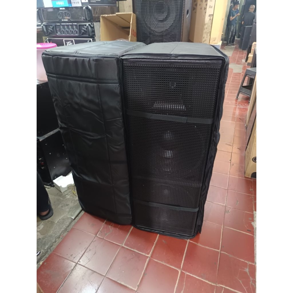 1SET SOFTCASE YAMAHA DSR 215