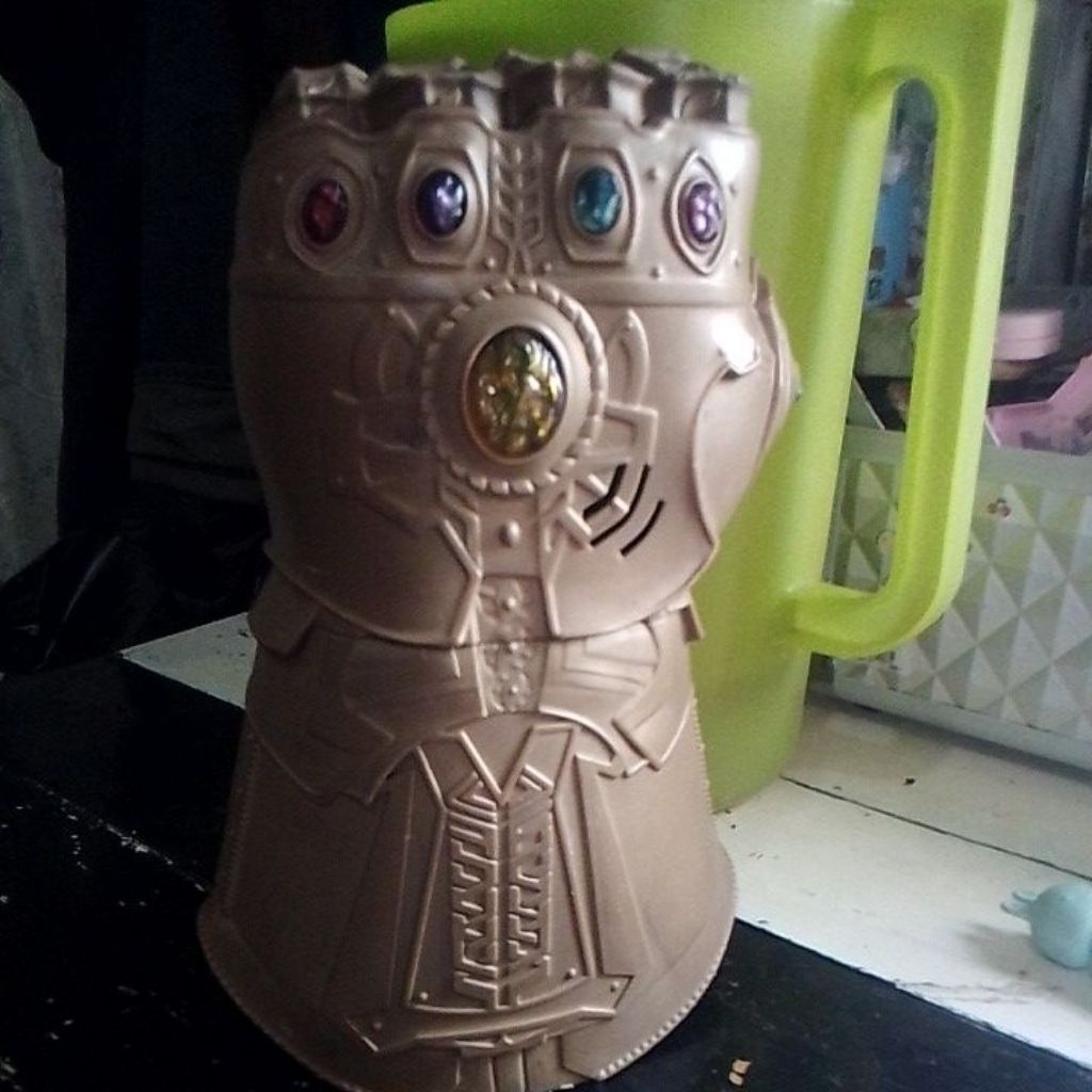Sarung Thanos infinity / Thanos infinity gauntlet