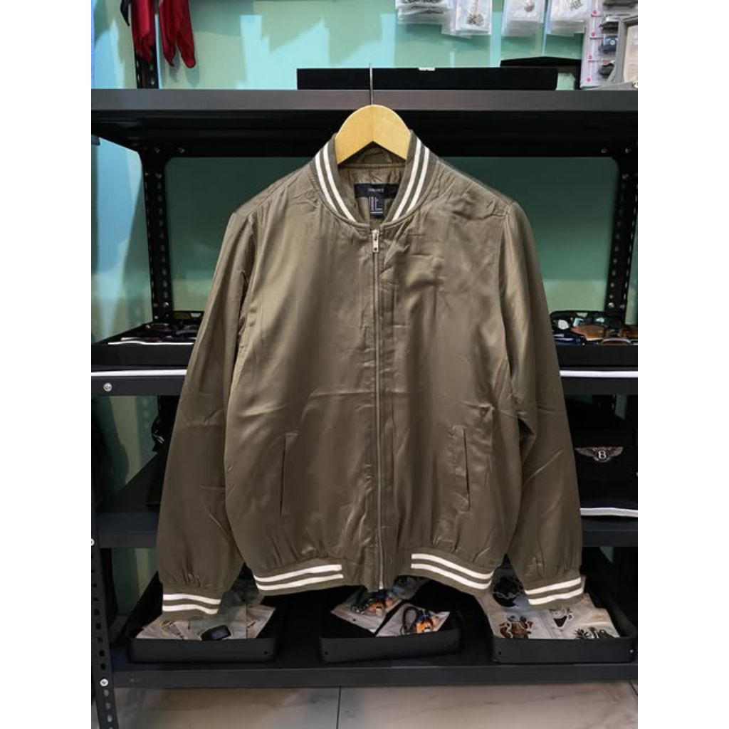 Bomber jacket Forever 21 satin Authentic