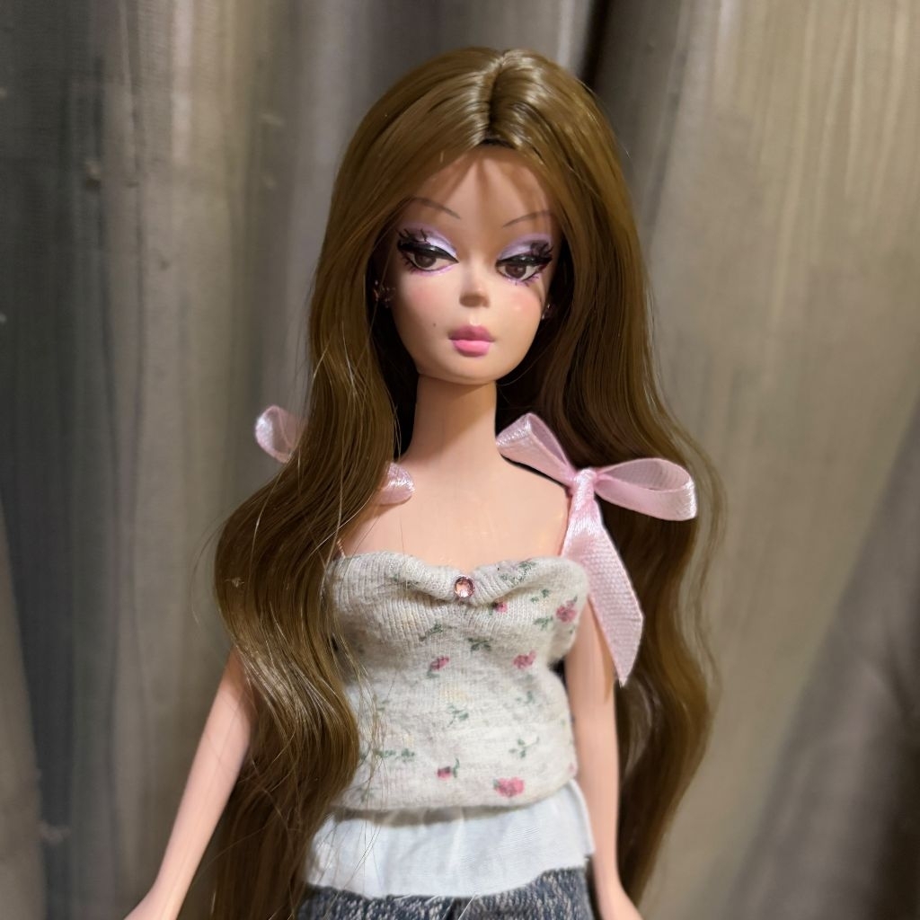 Barbie Silkstone cantik