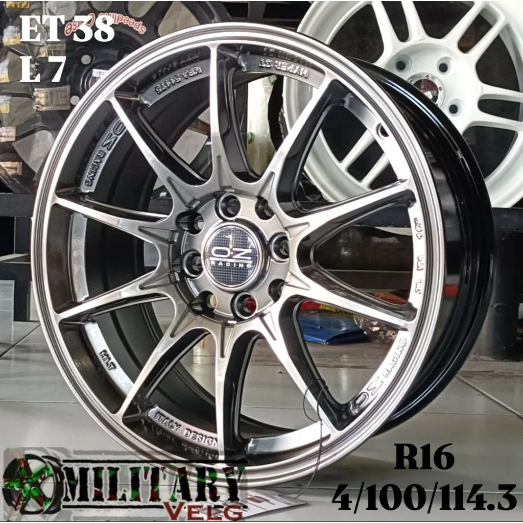 Oz Racing Flowforming R16 Hyperblack