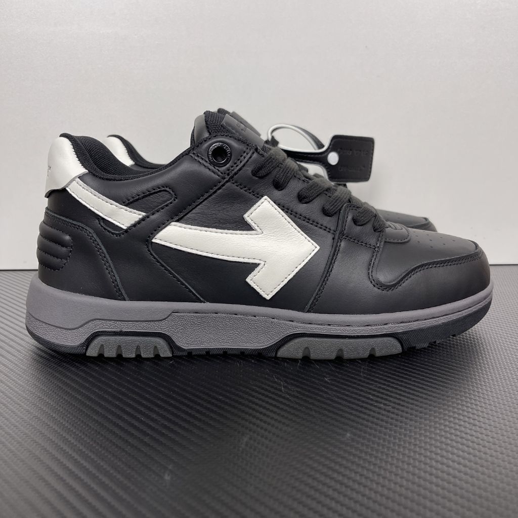 Off White OOO Sneaker Out of Office Black White Arrow