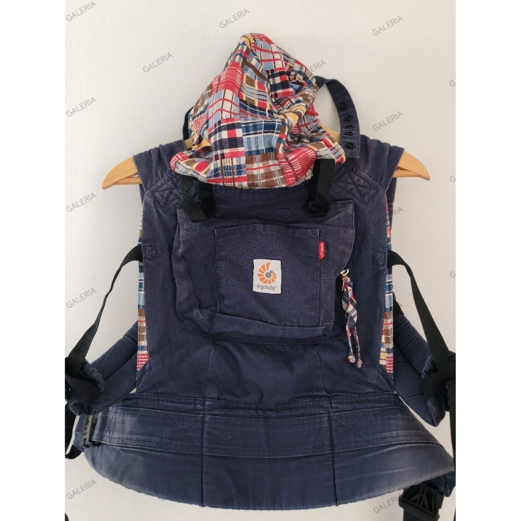 Gendongan SSC Ergobaby Preloved m shape Original