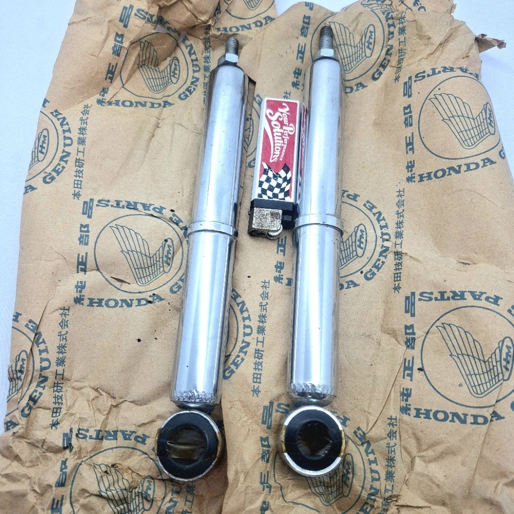 sok shockbreaker belakang HONDA CB100 CB125 NOS TAIWAN