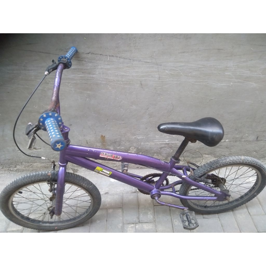 Sepeda BMX bekas ukuran 20