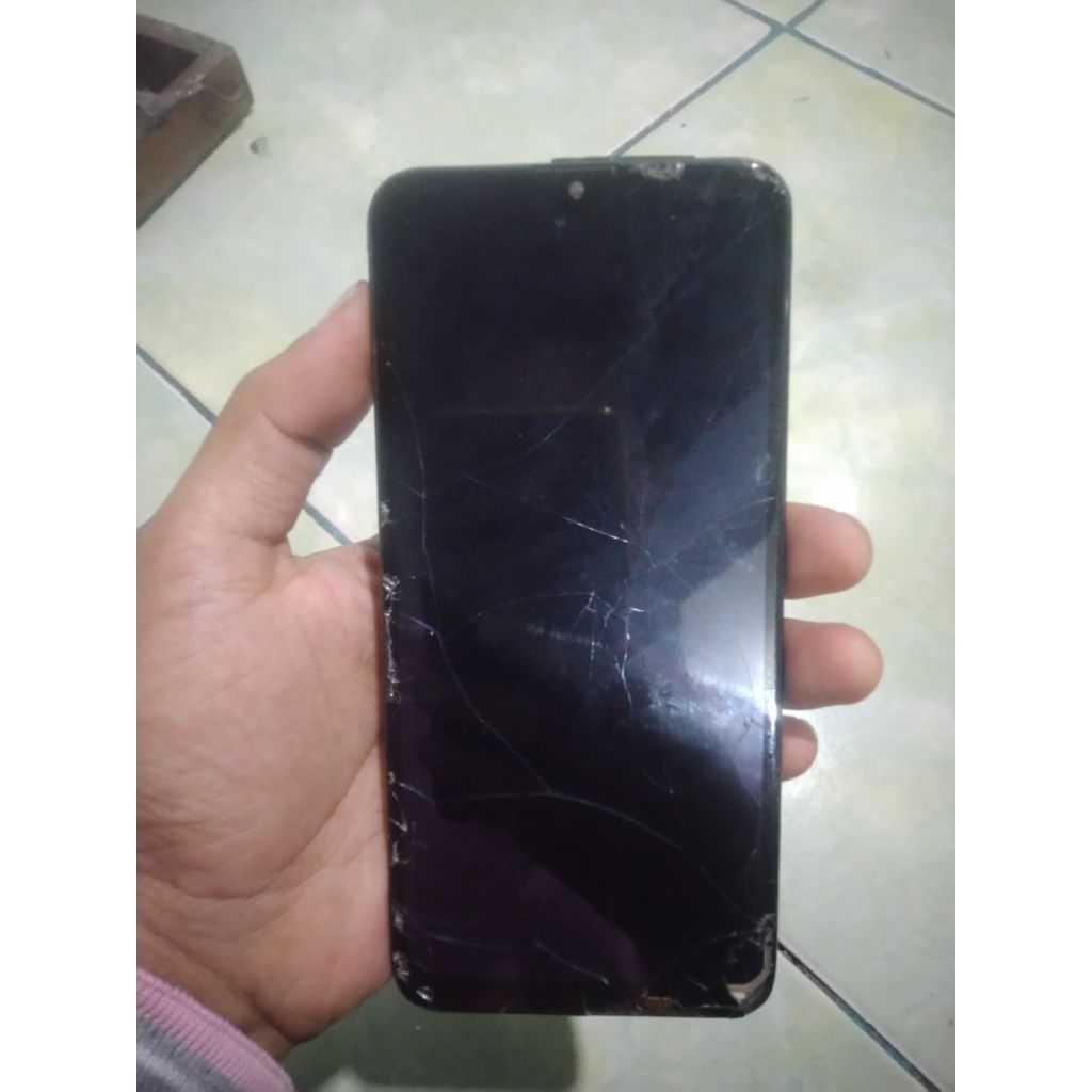 realmi c2 mati