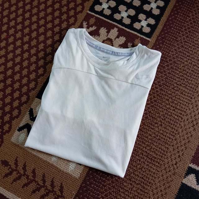 Nike running wanita white