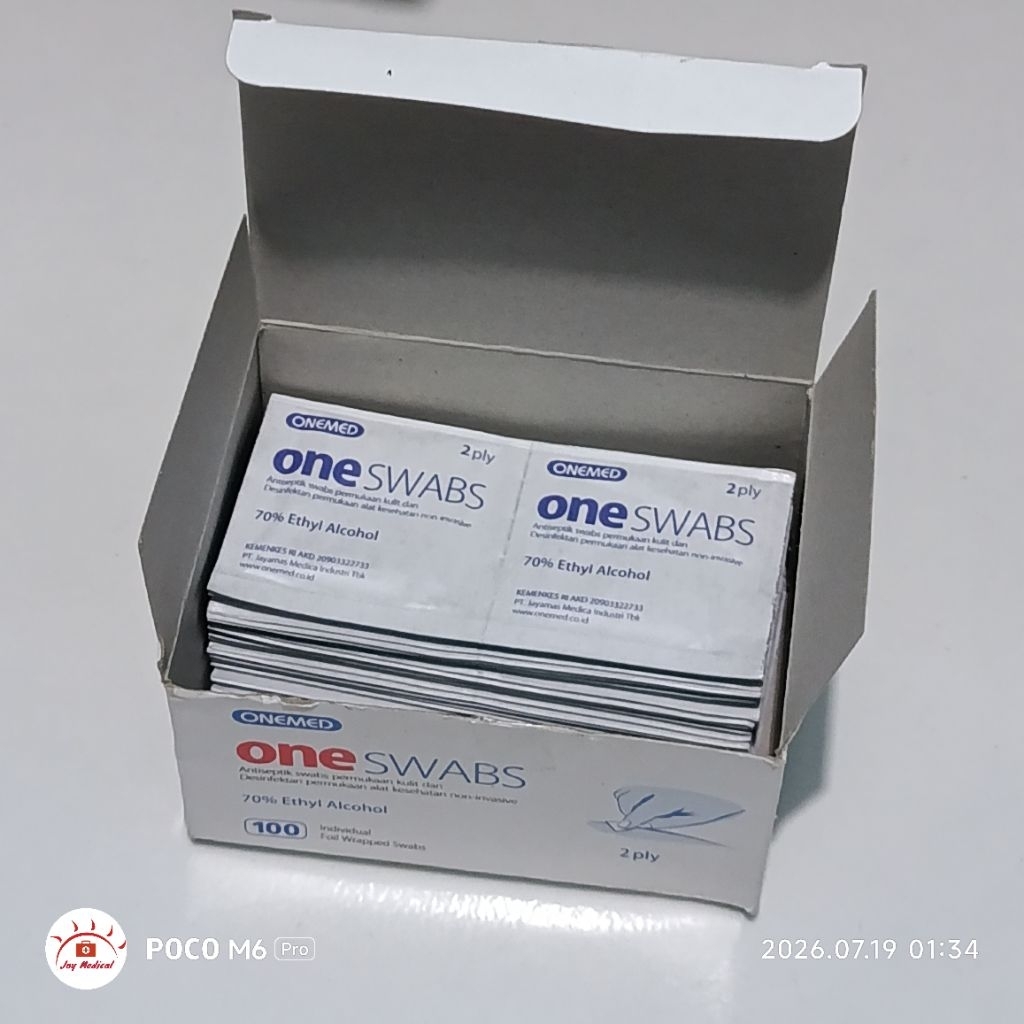 One Swabs 70% Alcohol Tisu Steril Suntik Insulin Alkohol Swab