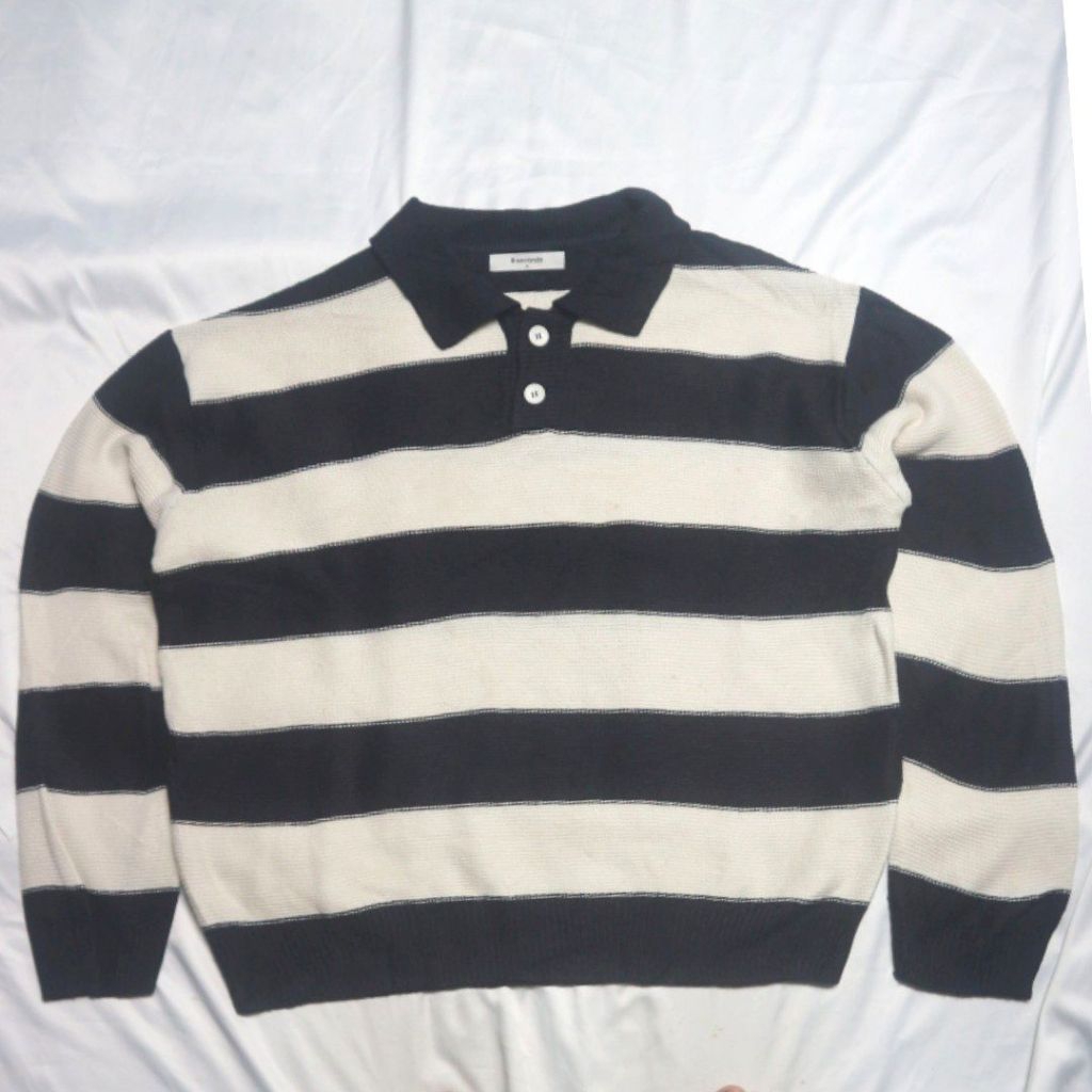 EIGHT 8SECONDS Rugby Half Button Stripe Salur Hitam Putih Kerah Kancing Knitwear Sweater Sweatshirt 