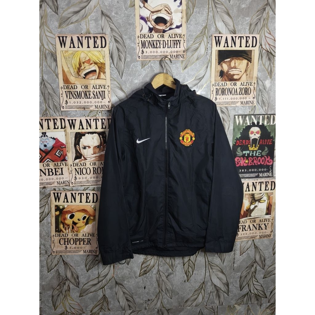 Nike jacket outdoor